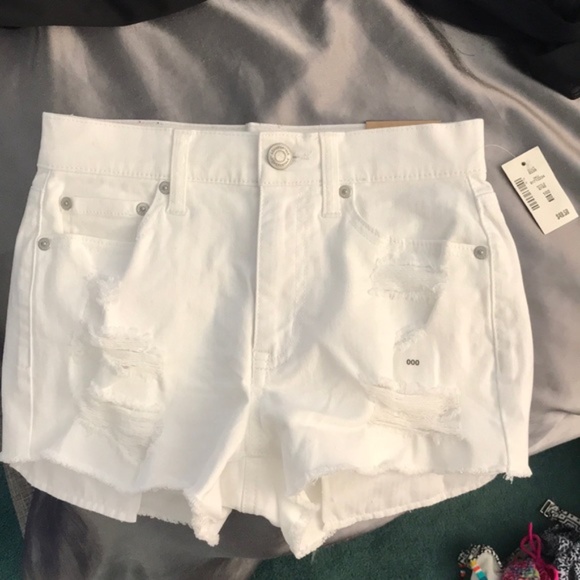 Aeropostale "Cheeky Short" White Shorts - Picture 2 of 4
